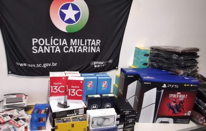 Cerca de R$ 30 mil em mercadorias contrabandeadas do Paraguai são apreendidas em Chapecó