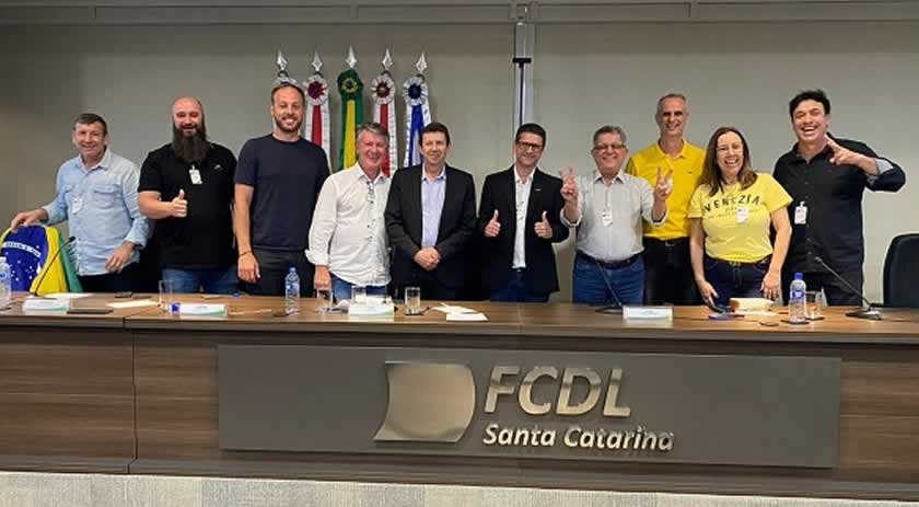 Onildo Dalbosco Júnior é eleito novo presidente da FCDL de Santa Catarina