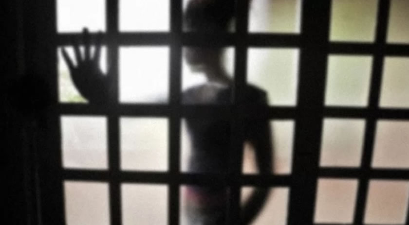 Mulher mantida em cárcere privado é libertada pela Polícia Militar