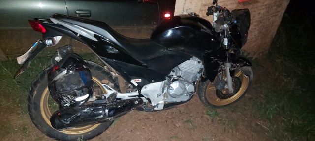 Condutor de motocicleta sofre acidente e sai com lesões graves, em Guaraciaba