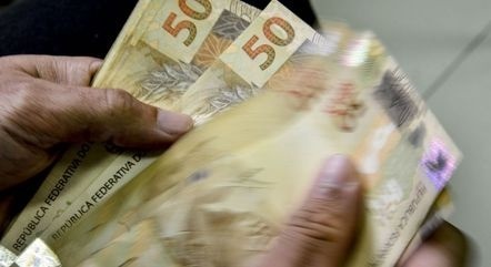 STF suspende julgamento sobre empréstimos consignados a beneficiários de programas sociais
