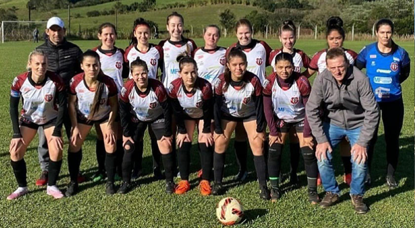 Maravilha Empata na Terceira Rodada da Taça Cresol de Futebol de Campo Feminino