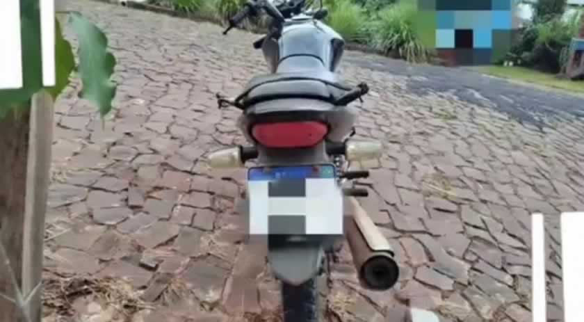 Polícia Militar recupera motocicleta furtada