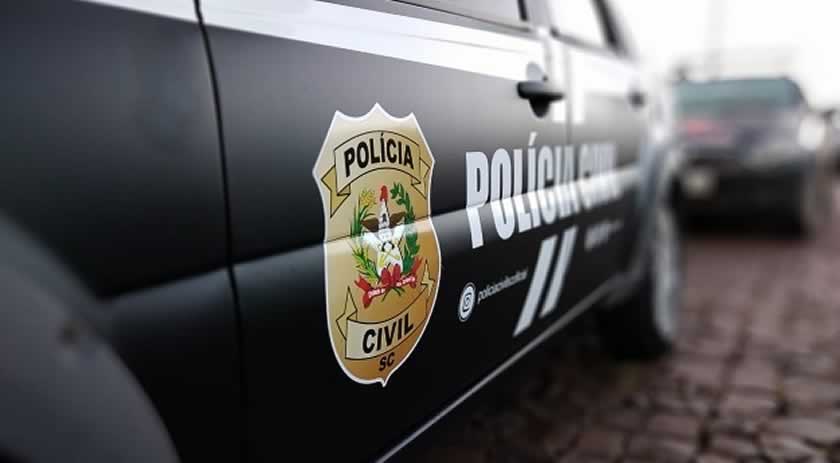 Celulares e computadores são apreendidos pela Polícia em investigação de extorsão