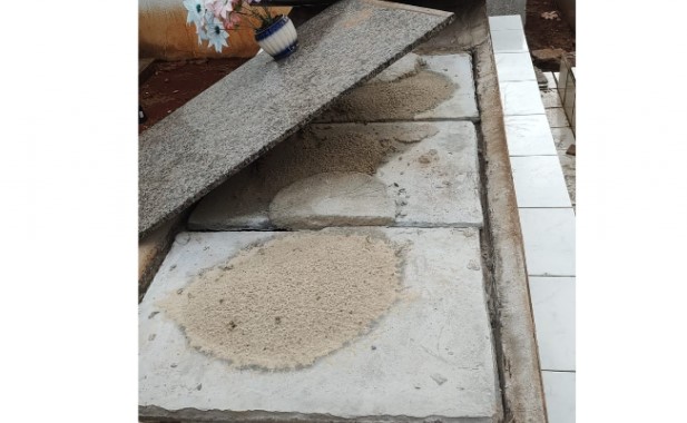 Família encontra sinais de vandalismo em túmulos no Cemitério Municipal