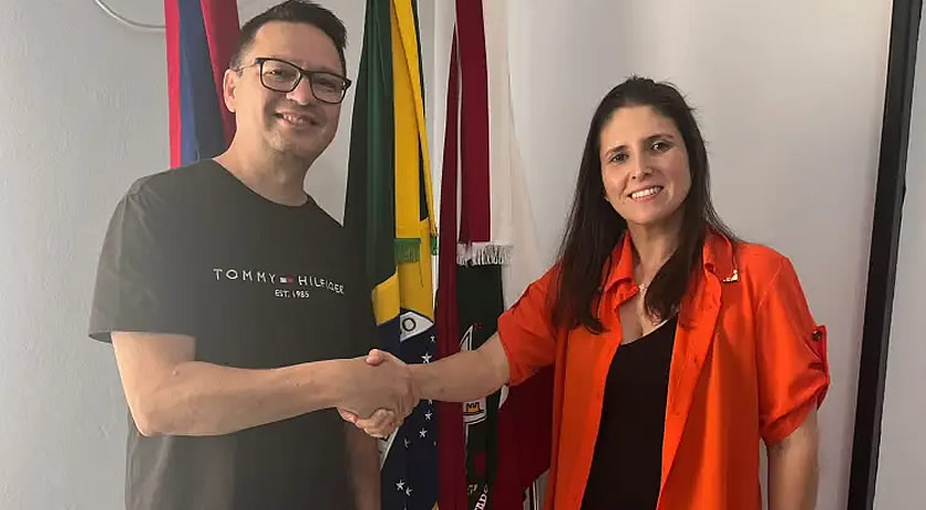 Primeira vez na história: mulher assume Prefeitura