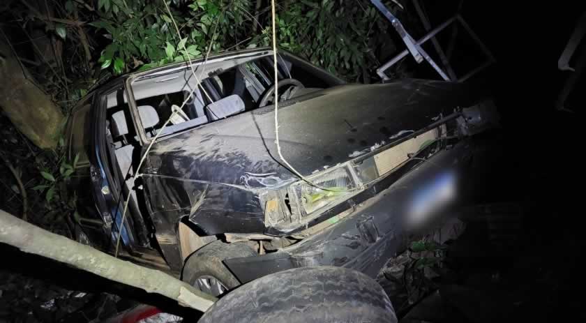 Idoso fica ferido após grave acidente