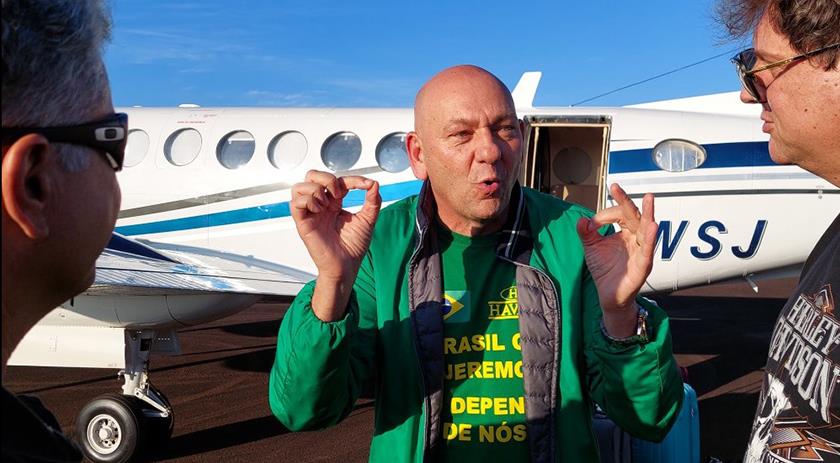 Luciano Hang visita o município em busca de terrenos para construir uma nova loja Havan