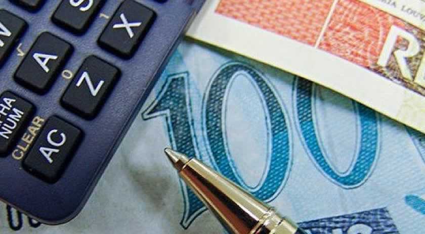 Mais da metade dos brasileiros acredita que 2023 será um ano com menos dívidas, diz pesquisa