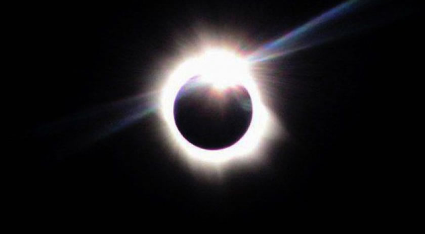Eclipse solar amanhã só poderá ser visto em regiões remotas