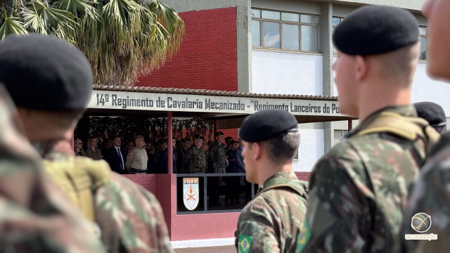 Solenidade celebra 184 anos do 14º RCMec e marca homenagens a militares e civis
