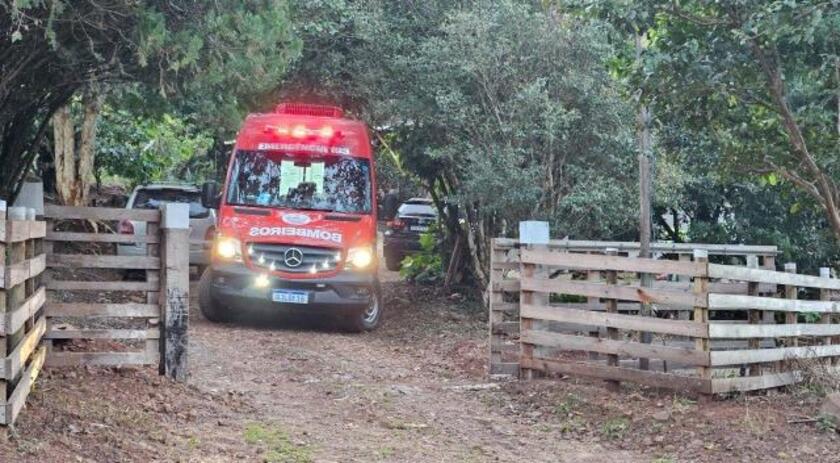 Homem morre após sofrer choque elétrico no interior