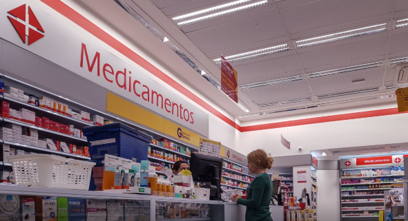 Mudanças na emissão e no controle de receitas médicas entram em vigor