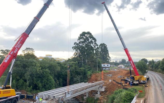 Içamento de vigas para ponte no Rio Iracema integra obras das perimetrais