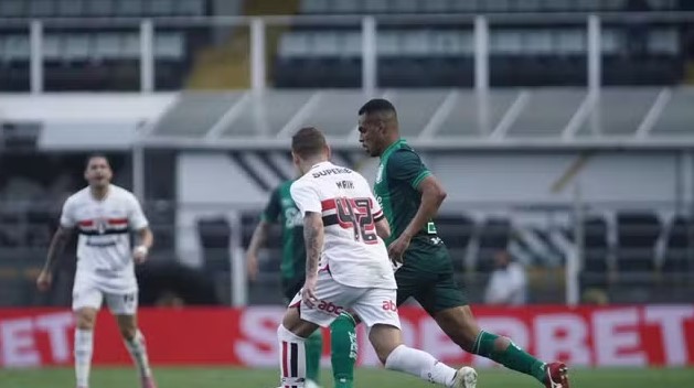 São Paulo vence, vai ao G-8 e deixa Juventude perto do rebaixamento