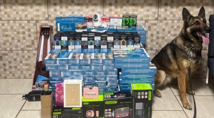 Mulheres são detidas com contrabando de cigarros no Oeste de SC
