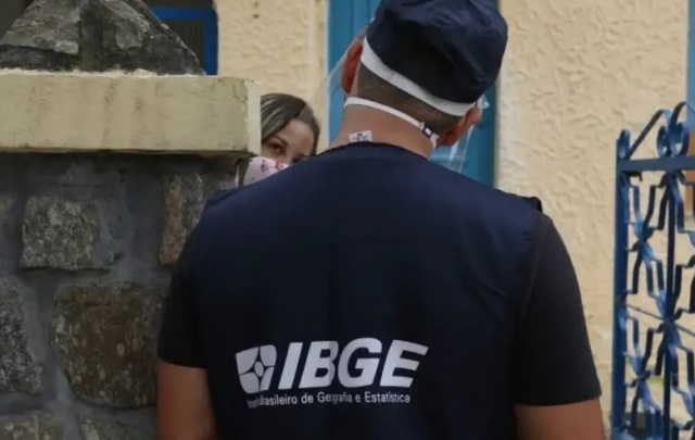 IBGE abre vagas com salários de R$ 3,4 mil para SMOeste e mais 20 cidades de SC