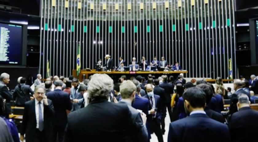 Câmara aprova projeto que torna hediondos crimes sexuais contra crianças