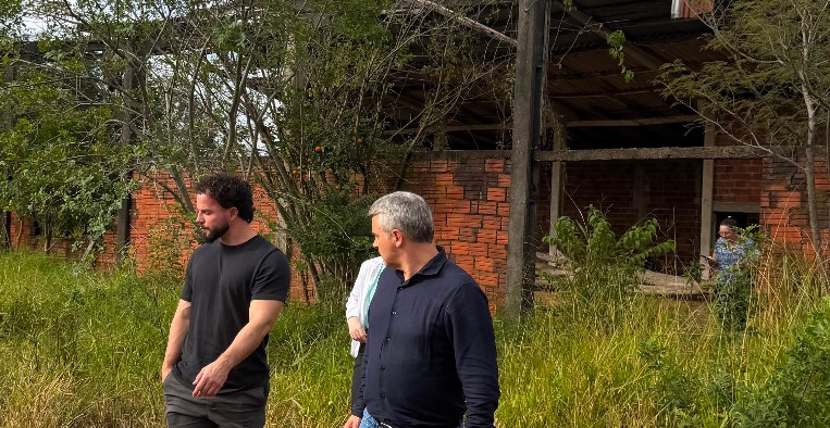 Equipe técnica do município acompanha demanda da comunidade da Linha Tupancy