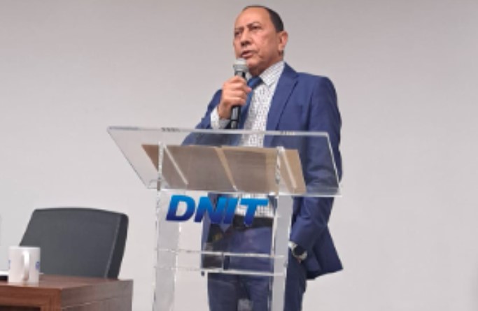 Engenheiro Amauri Sousa Lima assume comando do DNIT em SC