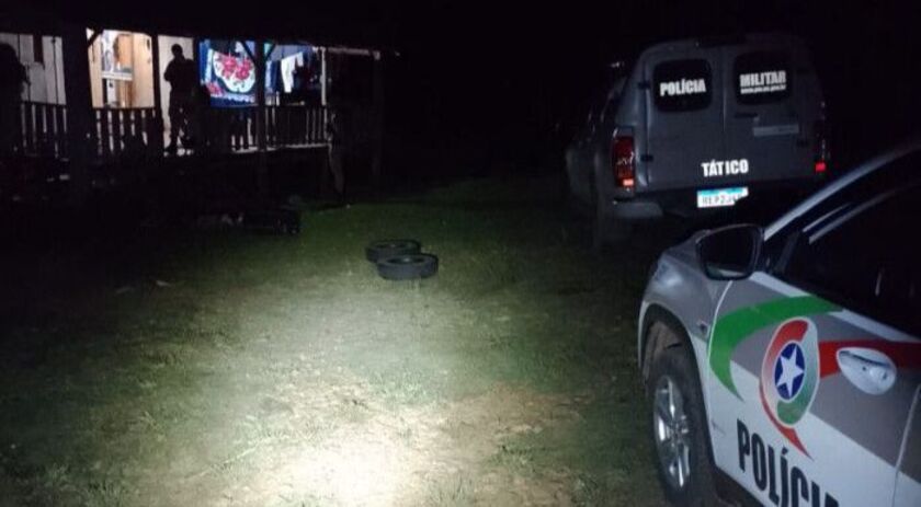 Confusão entre irmãos termina com um morto a tiros em Anchieta