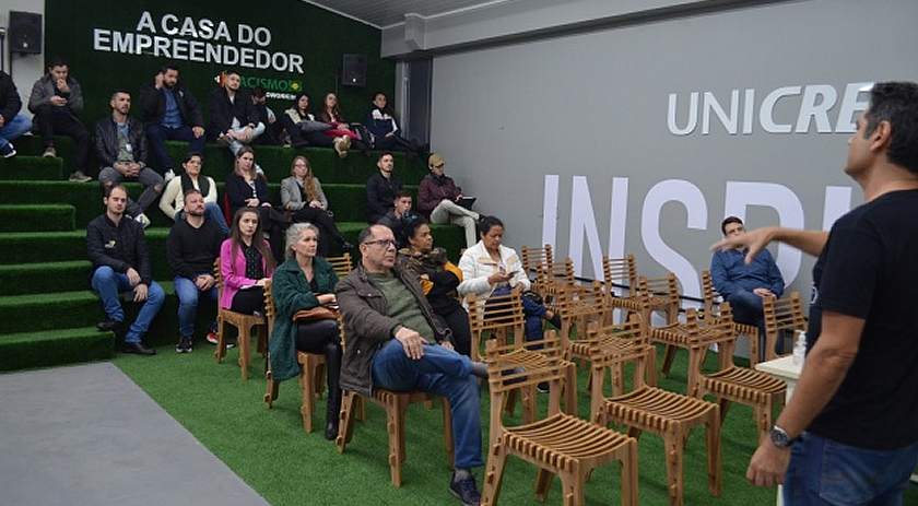 Município sedia encontro sobre o programa Nascer de Pré-Incubação de Ideias