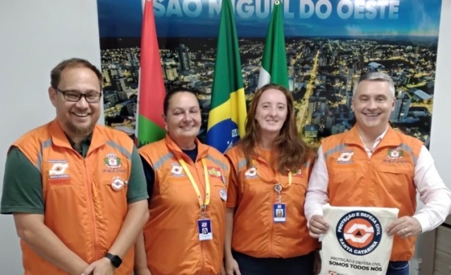 Defesa Civil de SC reforça ações e reconhece desempenho de SMOeste em visita técnica