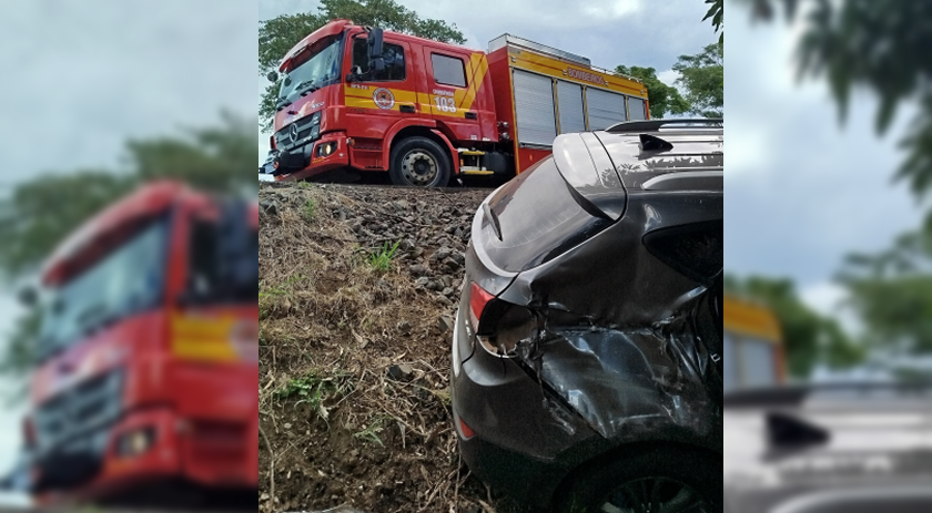 Carro sai da pista e colide com árvore na BR-282