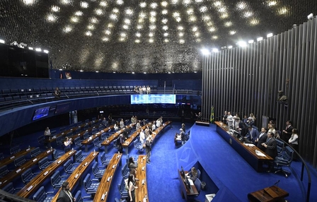 Eleições na Alesc, Câmara Federal e Senado definem novos presidentes neste sábado