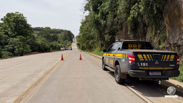 BR-163 será novamente interditada em Guaraciaba para retirada de caminhão acidentado