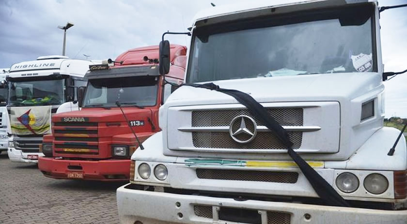 Auxílio caminhoneiro paga hoje R$ 2 mil a mais 140 mil motoristas