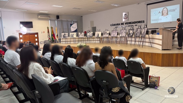 Programa Novos Caminhos homenageia 21 adolescentes do Extremo Oeste