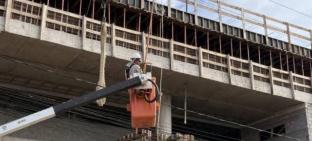 Rompimento de cabo de energia deixa quase 4 mil unidades consumidoras sem luz