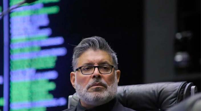 Justiça decreta falência do deputado Alexandre Frota