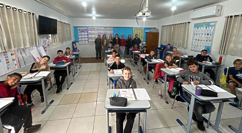 Educação dá início ao Projeto Bombeiro Mirim