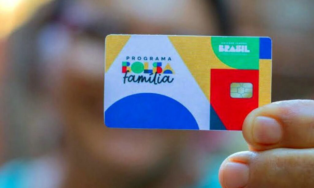 Bolsa Família começa a pagar hoje extra de R$ 50 para gestantes e adolescentes
