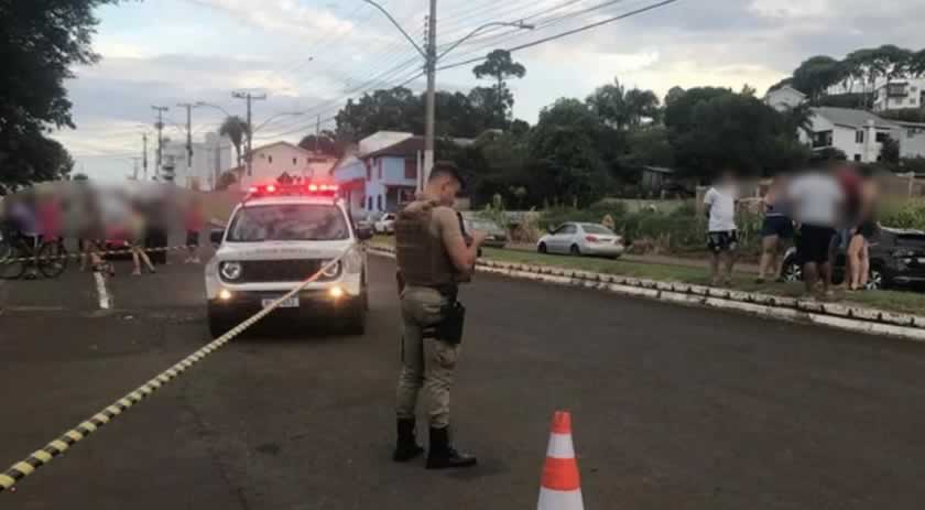 Briga em bar termina com homem morto a facadas em Nova Erechim