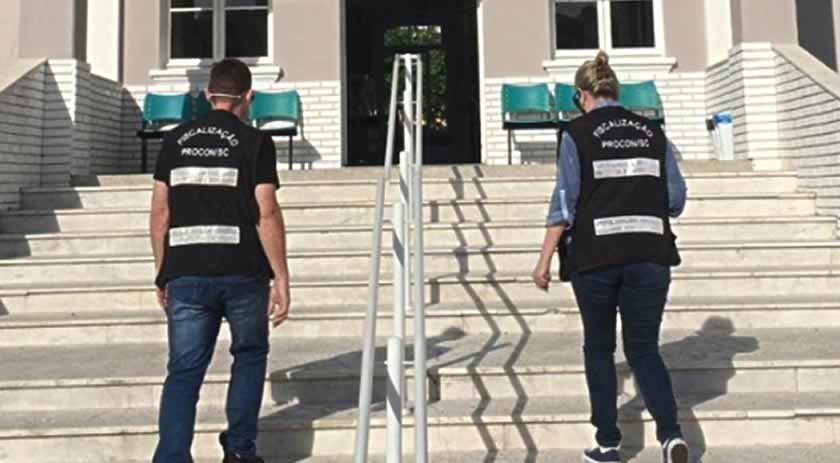 Procon orienta planos de saúde sobre assistência gratuita a recém-nascidos