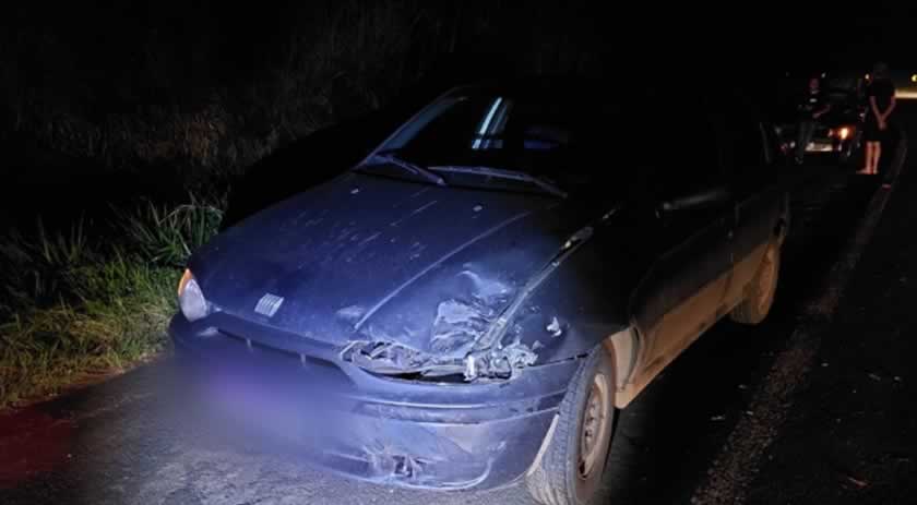 Veículo, placas de Guaraciaba cai em valeta após acidente na BR 282