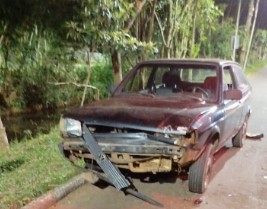 Colisão entre carro e motocicleta, em Avenida, deixa uma pessoa ferida na noite de quarta-feira (3)