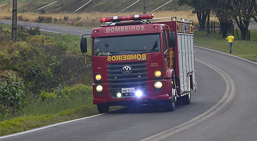 Homem sofre queimaduras graves após ser incendiado com álcool