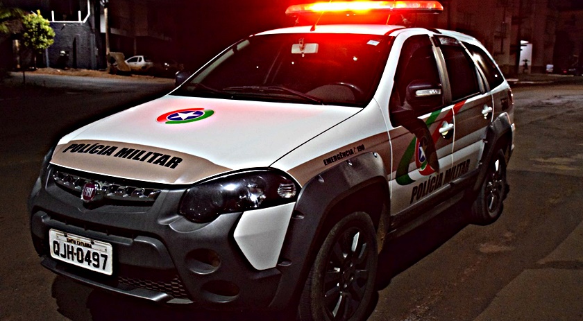 Motorista embriagado cai em ribanceira de aproximadamente 15 metros