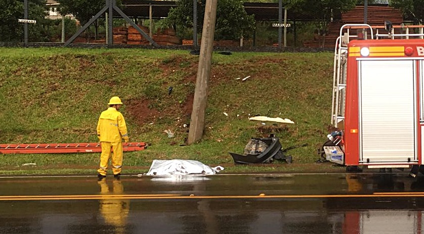 Capotamento deixa um morto próximo ao trevo de Descanso