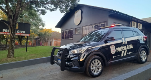 Investigado por praticar violência doméstica contra a própria mãe é preso