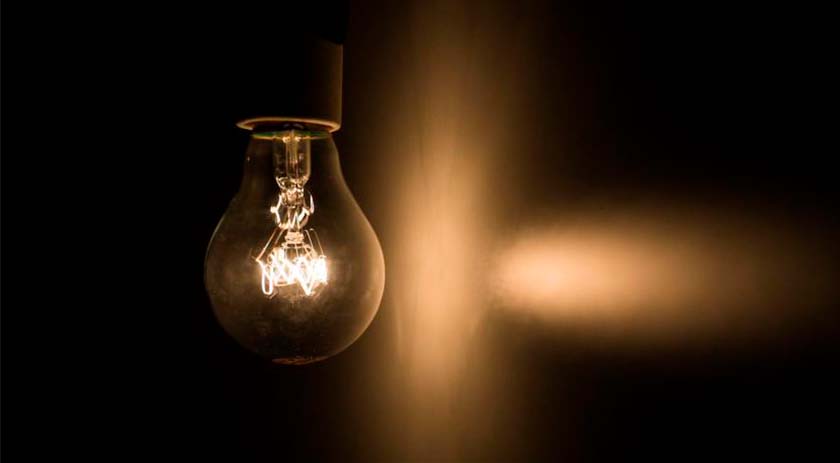 Ficou sem energia no apagão em SC? Saiba se você tem direito a reembolso