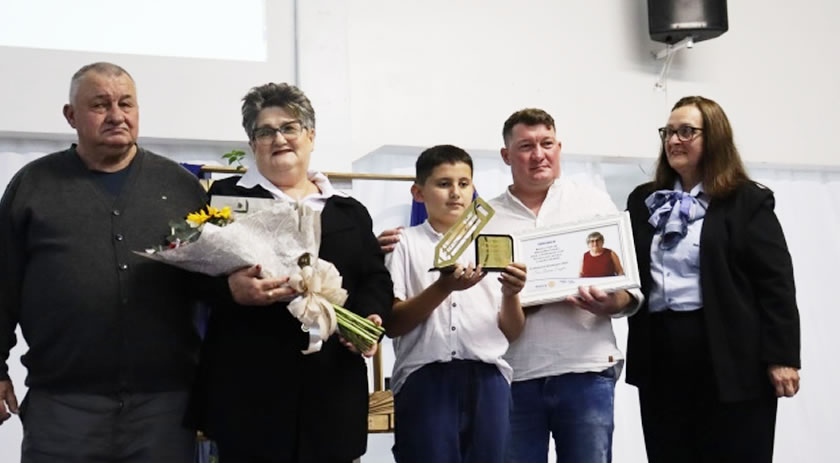 Primeira professora e educadora com mais tempo de atuação são homenageadas no “11º Profissional Destaque”