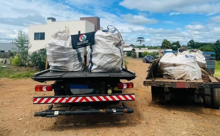 Oito toneladas de baterias usadas são apreendidas