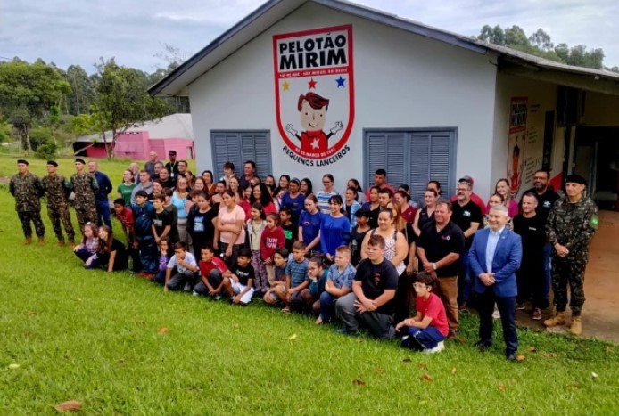 Pelotão Mirim inicia atividades com participação de 30 crianças e adolescentes
