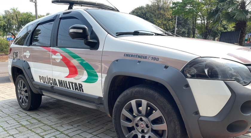 Criança leva facada ao tentar impedir agressão de pai contra a mãe