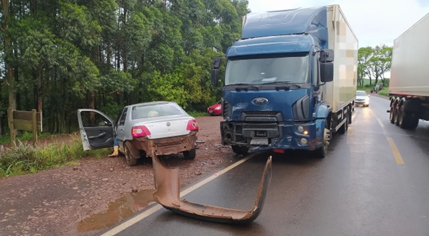 Condutor embriagado se envolve em acidente e é preso